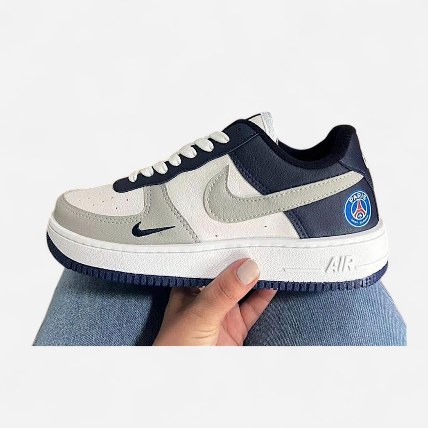 Nike ‘Air Force 1 Low 07’ - Paris Saint Germain Limited Edition