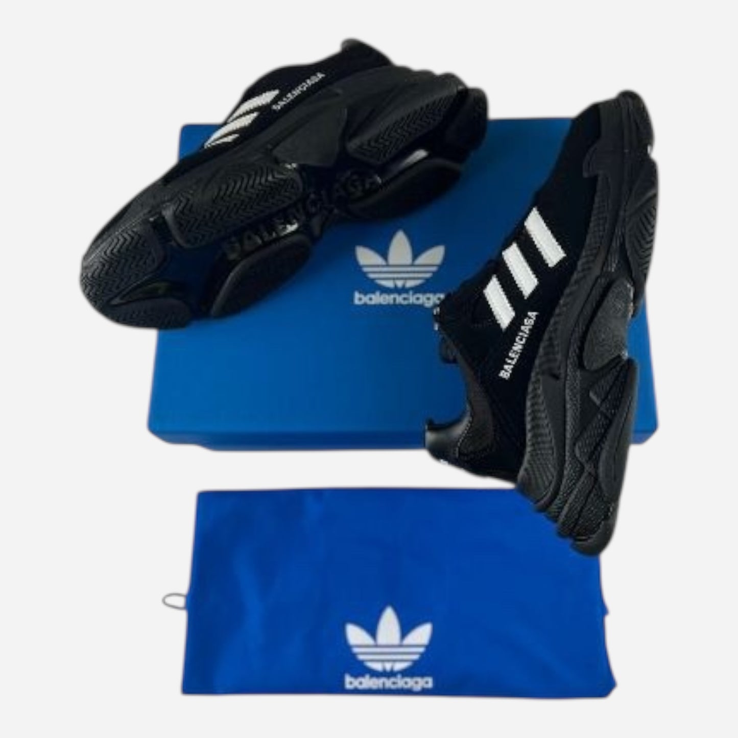 Balenciaga x Adidas ‘Triple s’ - Black