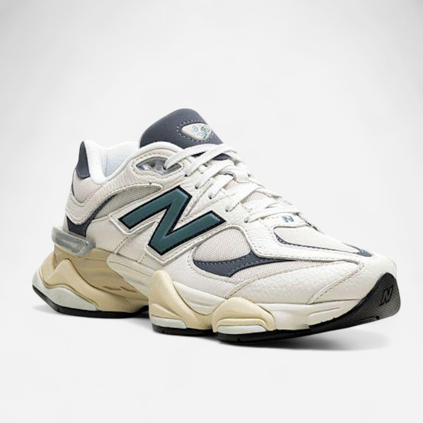 New Balance ‘9060 Sneakers’ - Logo-patch White & Grey
