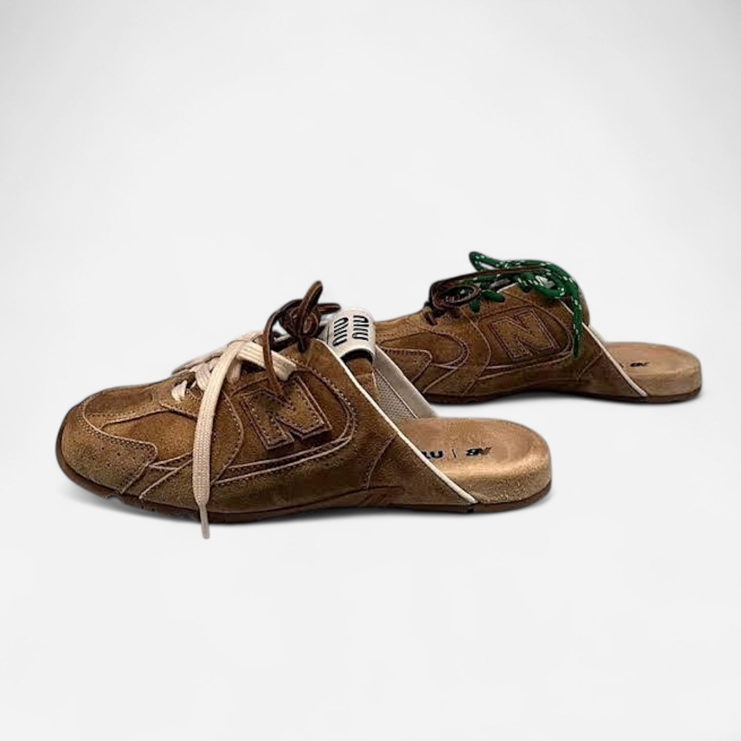 New Balance X Miu Miu ‘530 SL faded suede mules’ - Brown