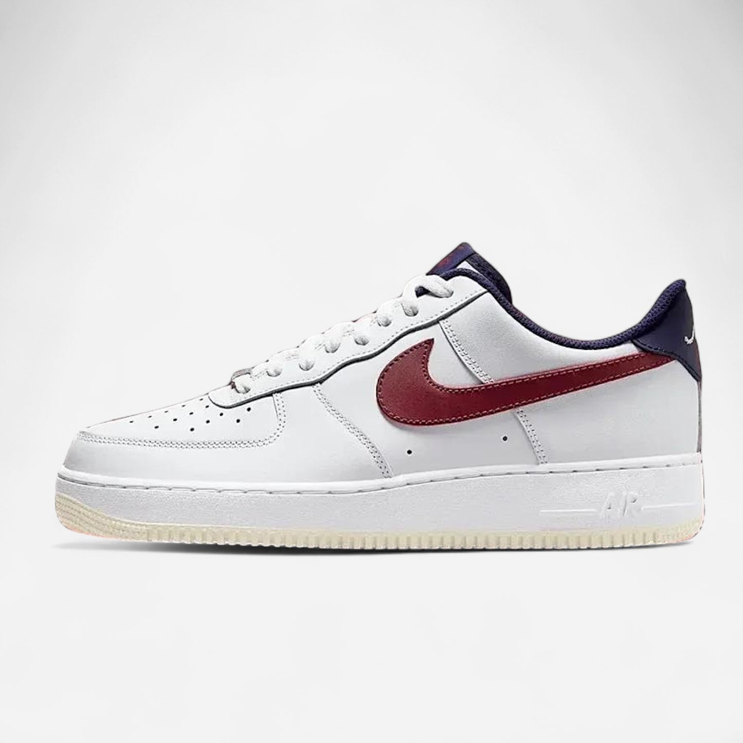 Nike ‘Air Force 1 Low’ - Leather superman