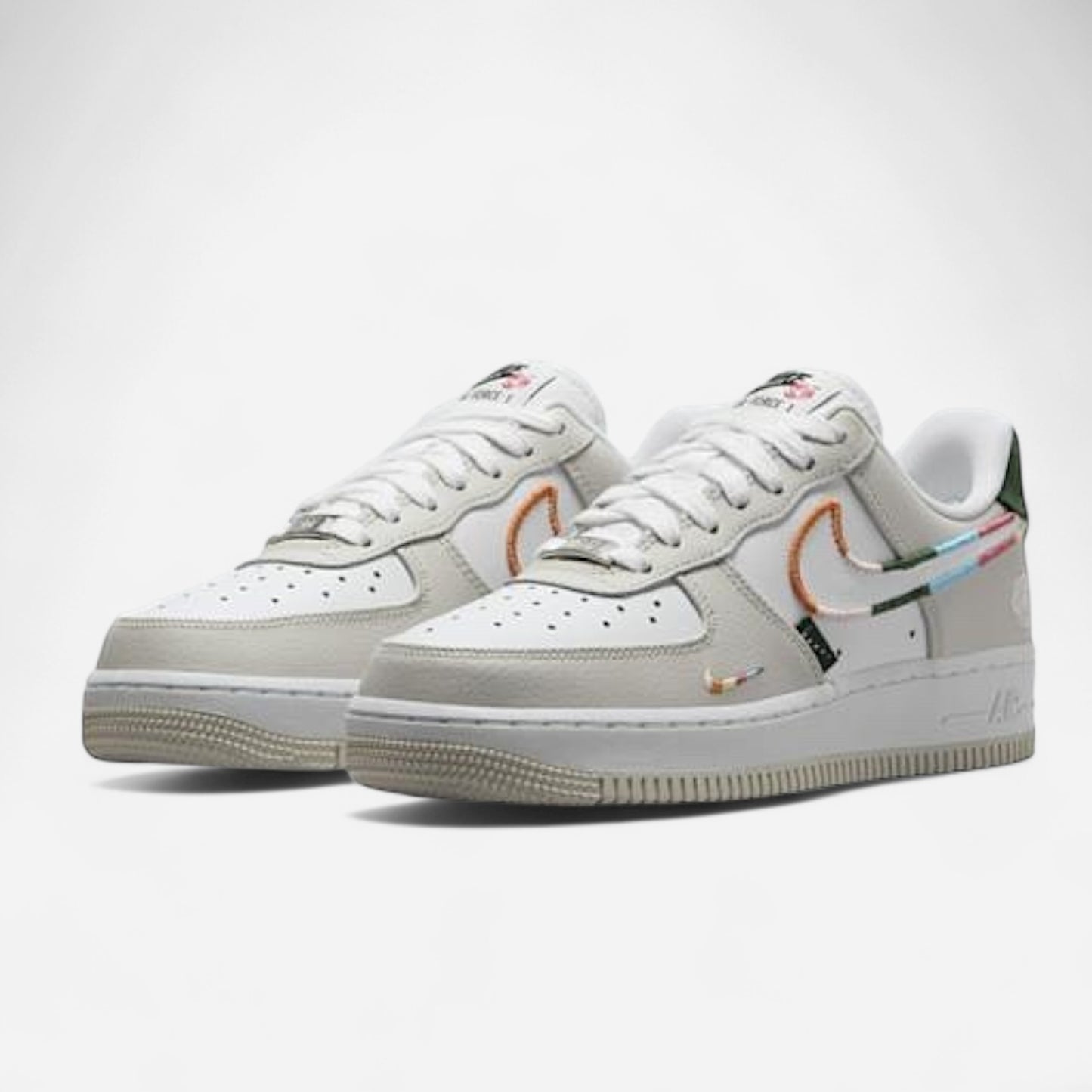 Nike ‘Air Force 1 Low’ - All Petals United"