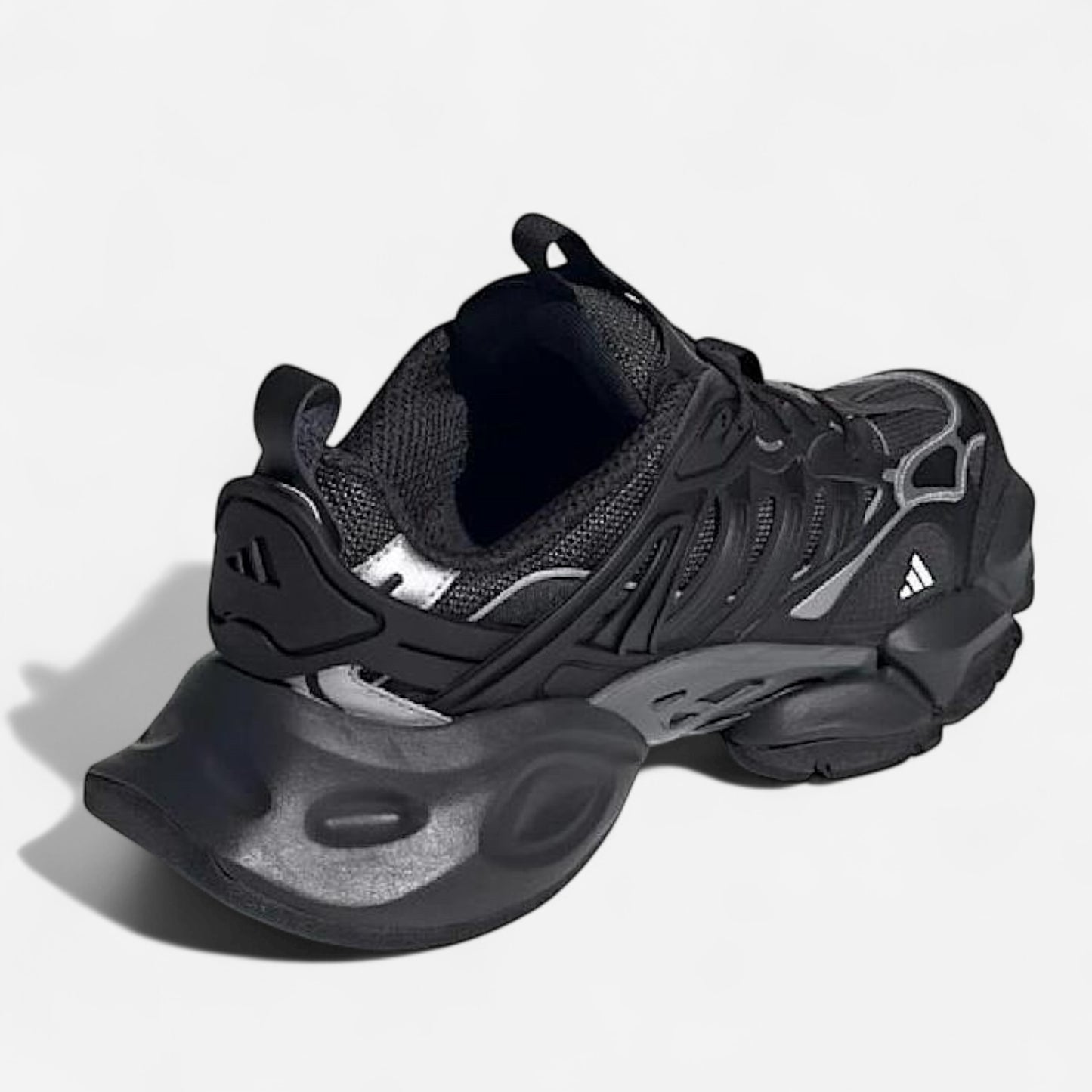 Adidas ‘XLG Runner Deluxe’ - Core Black