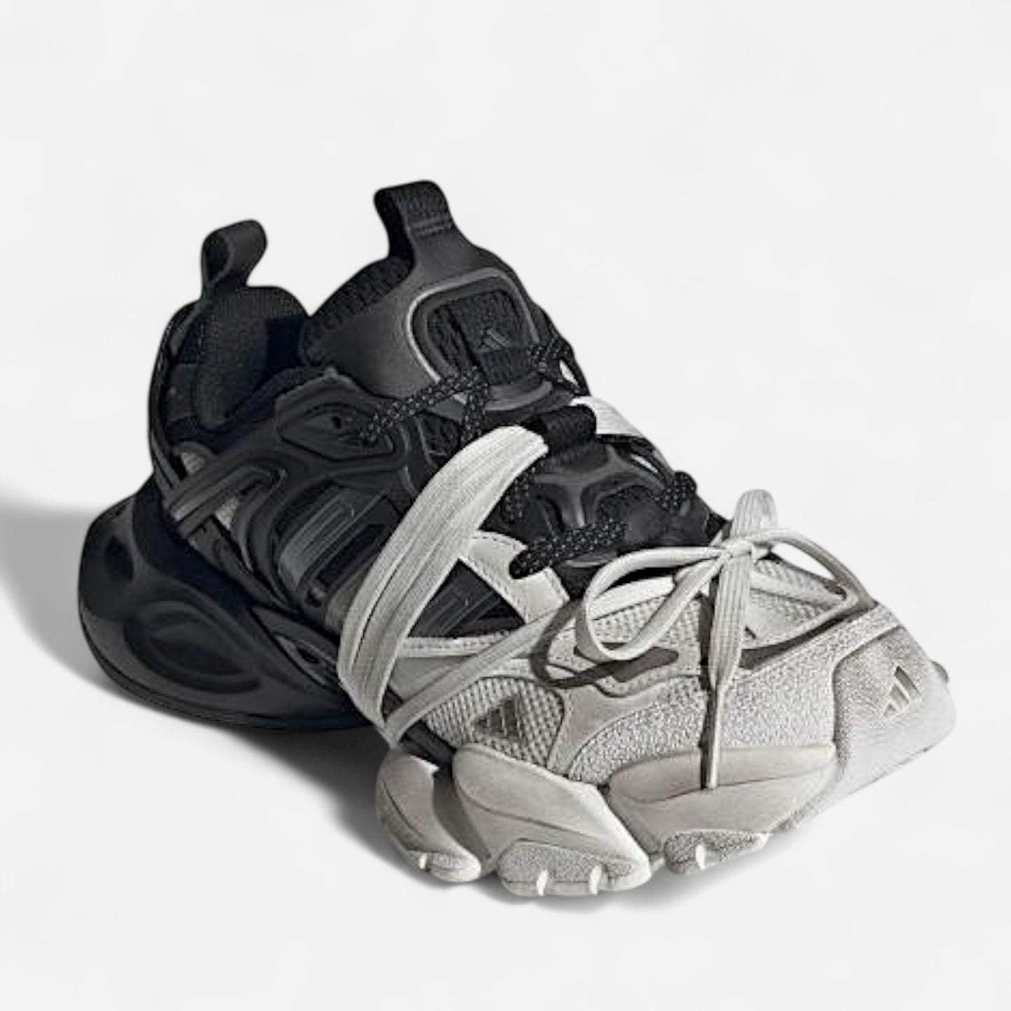 Adidas ‘XLG Runner Deluxe’ - Black & White