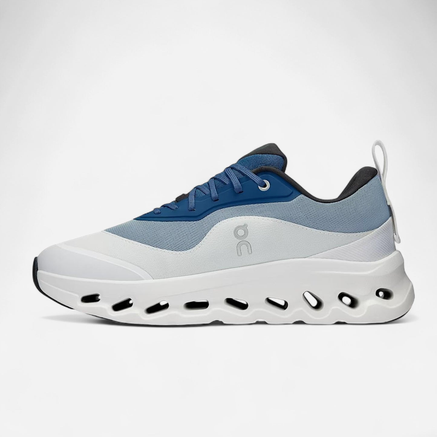 ON Running x Loewe ‘CloudTilt 2.0’ - Blue & White