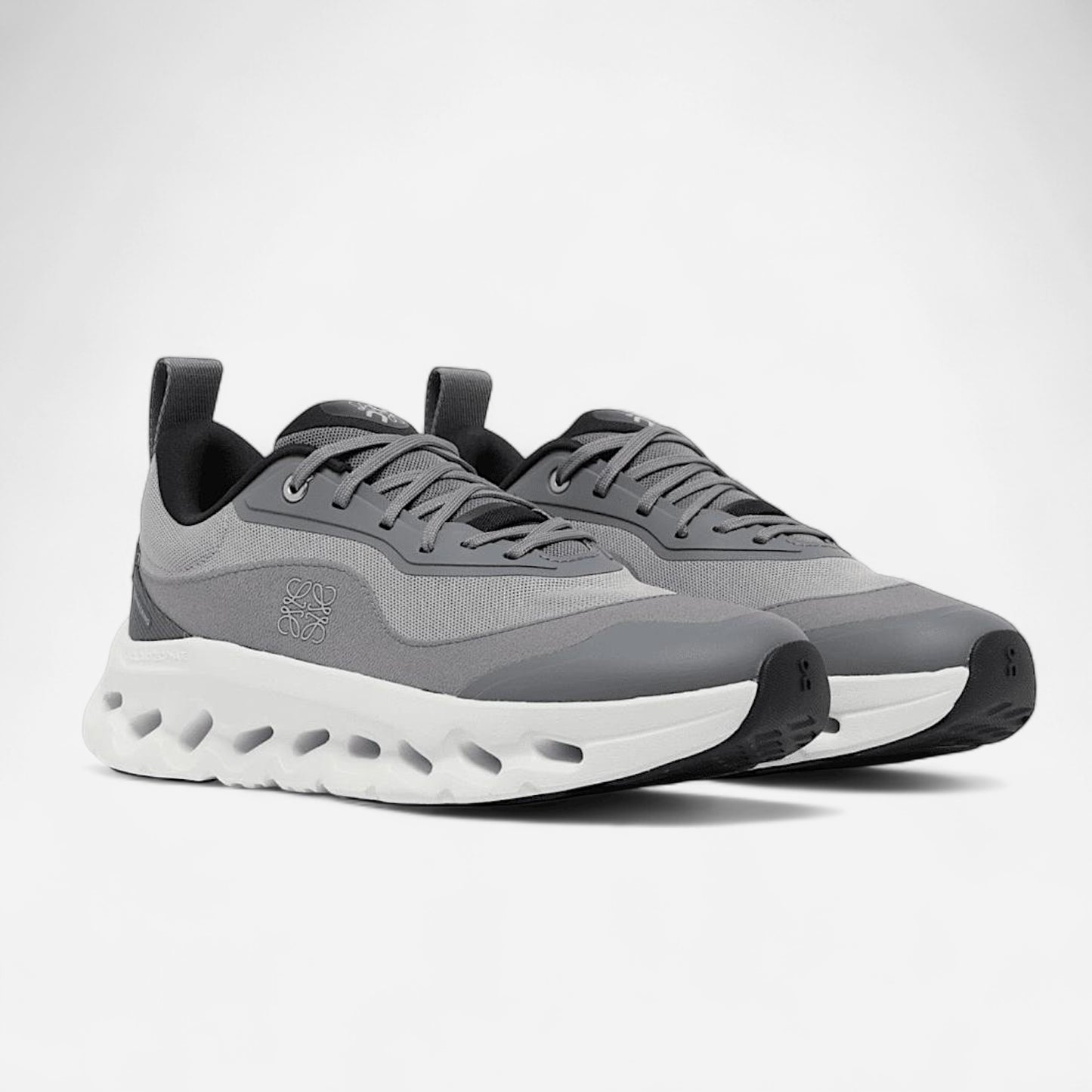 ON Running x Loewe ‘CloudTilt 2.0’ - Grey