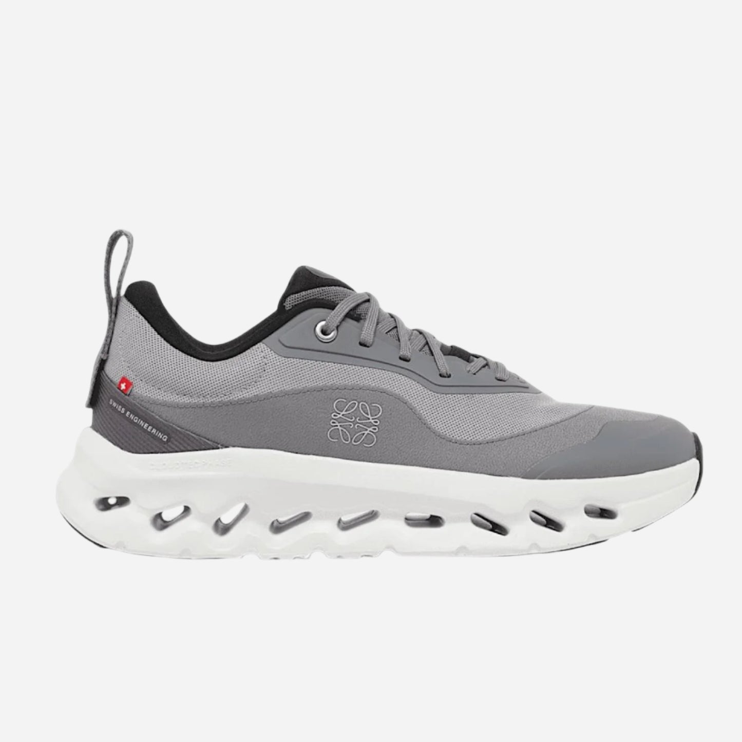 ON Running x Loewe ‘CloudTilt 2.0’ - Grey