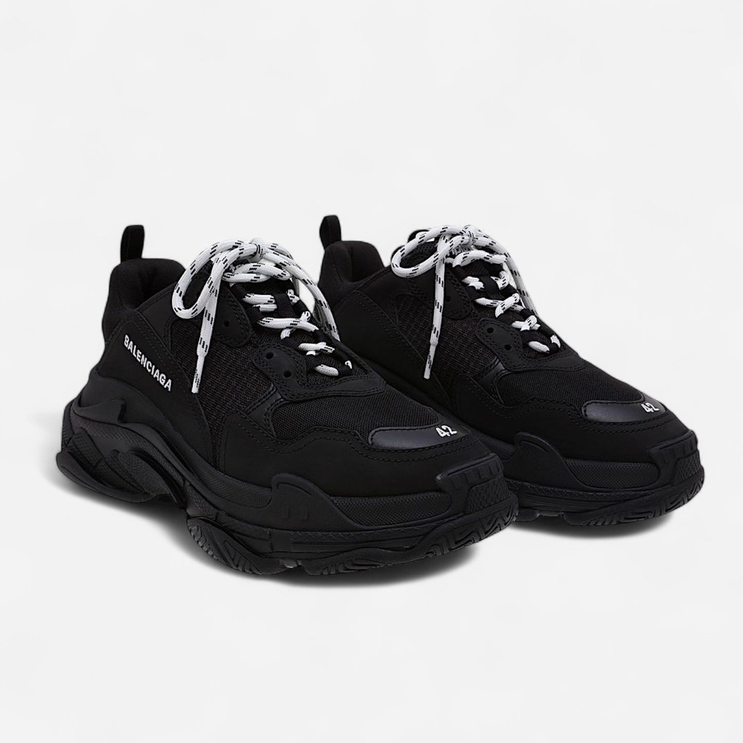 BALENCIAGA ‘Triple S’ - All Black