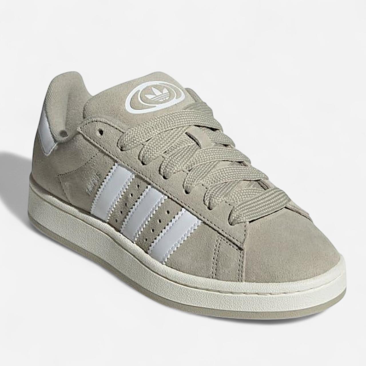 Adidas ‘Campus’ - Beige & White