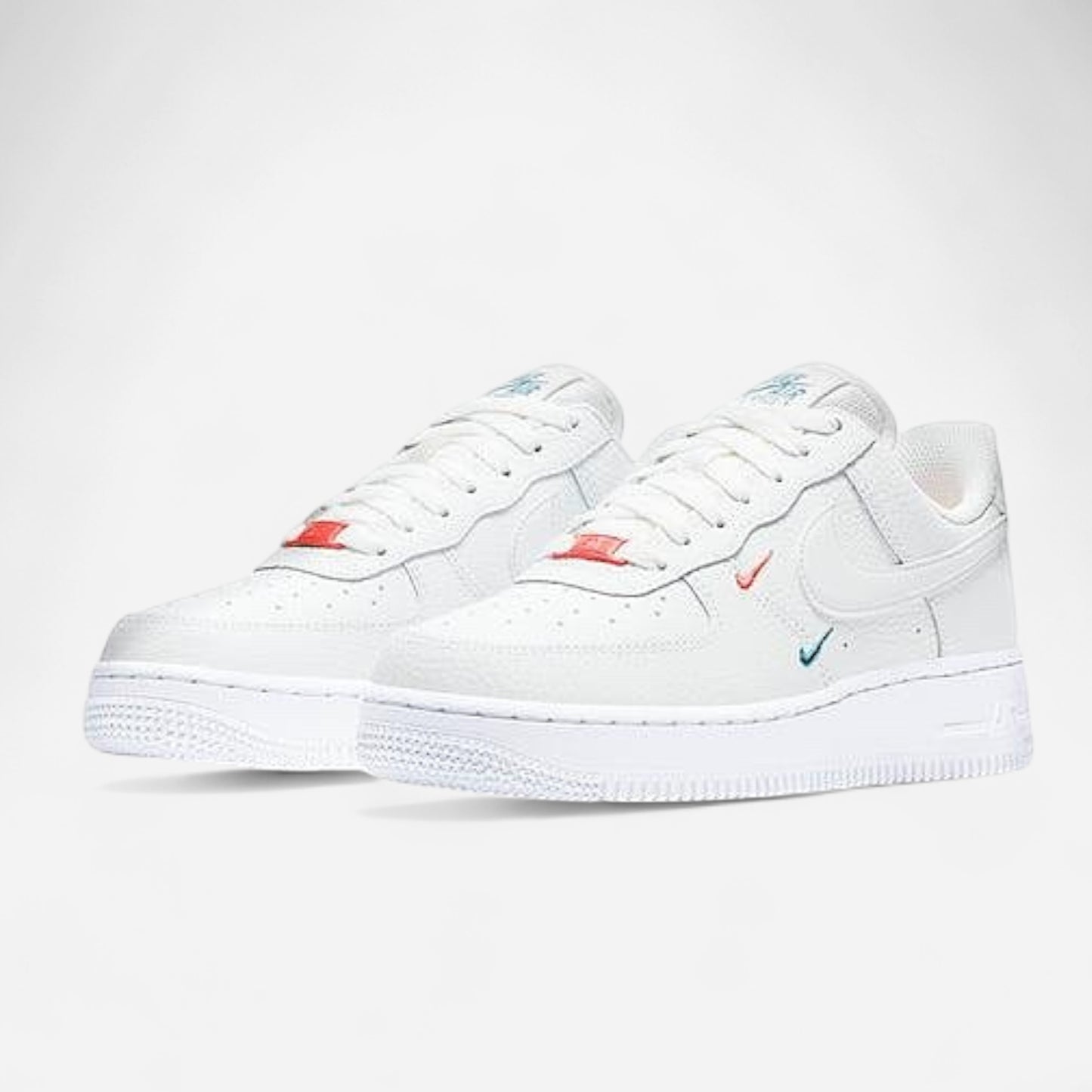 Nike ‘Air Force 1 Low 07’ - Summit White Solar Red