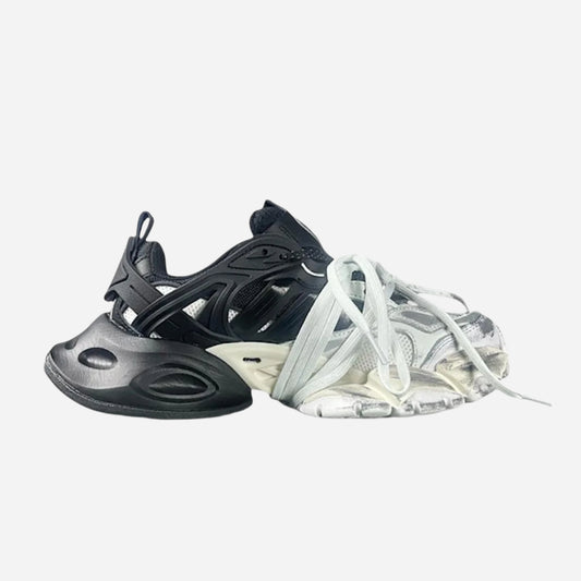Adidas ‘XLG Runner Deluxe’ - Black & White