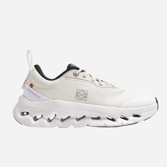 ON Running x Loewe ‘CloudTilt 2.0’ - All White